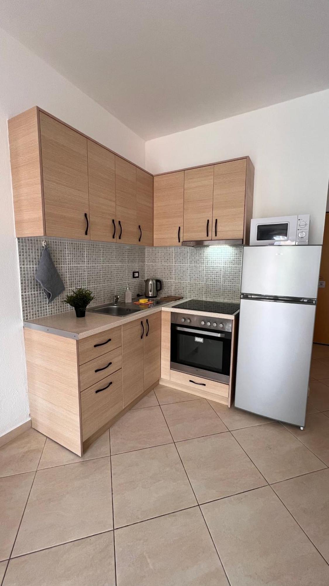 Lilly'S Apartment Plazh Дуррес Экстерьер фото